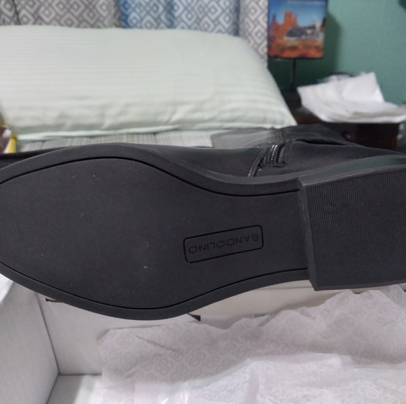 Boots - Picture 5 of 7